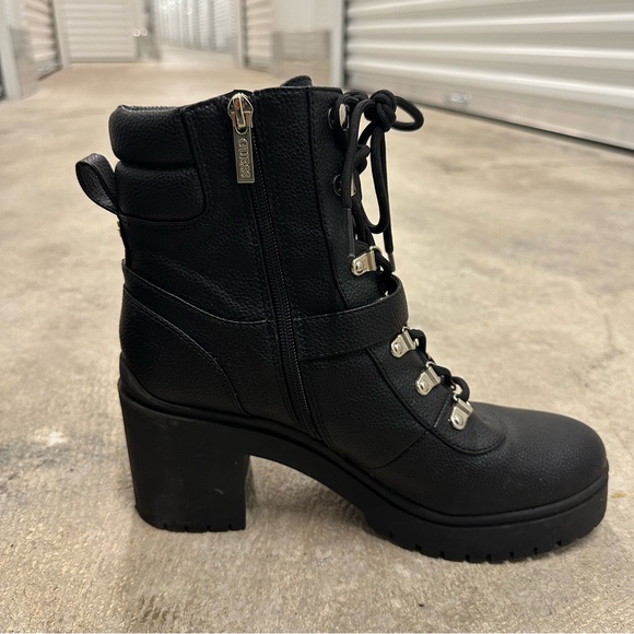 Black Guess Botties - Picture 5 of 9